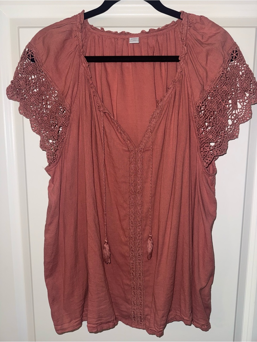 Old Navy Women's Crochet Sleeve Peasant Top - Dusty Rose Sz XL